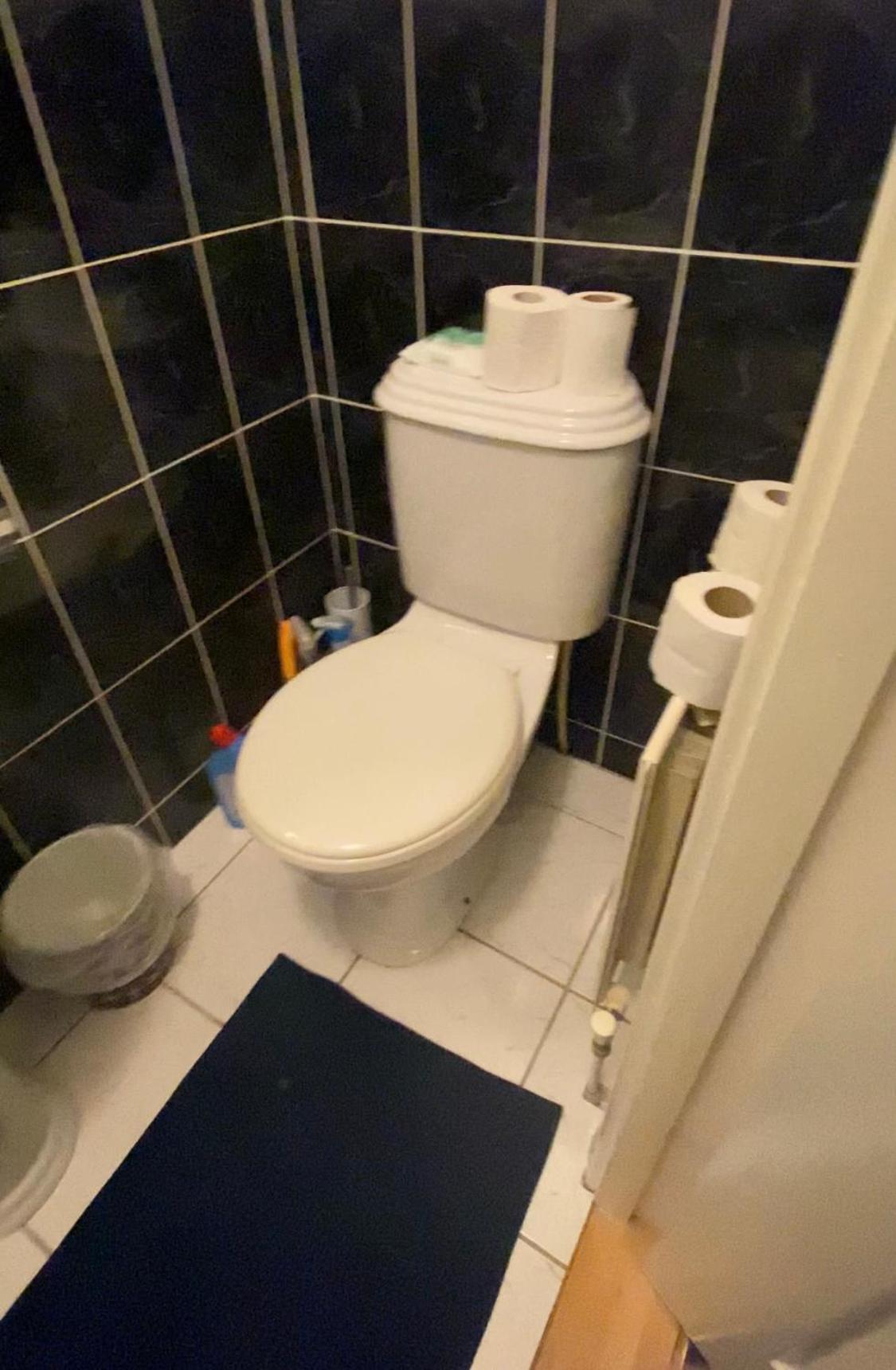 Dorm Room 5-6 People Shared Bathroom Outside Room Dublin Bagian luar foto